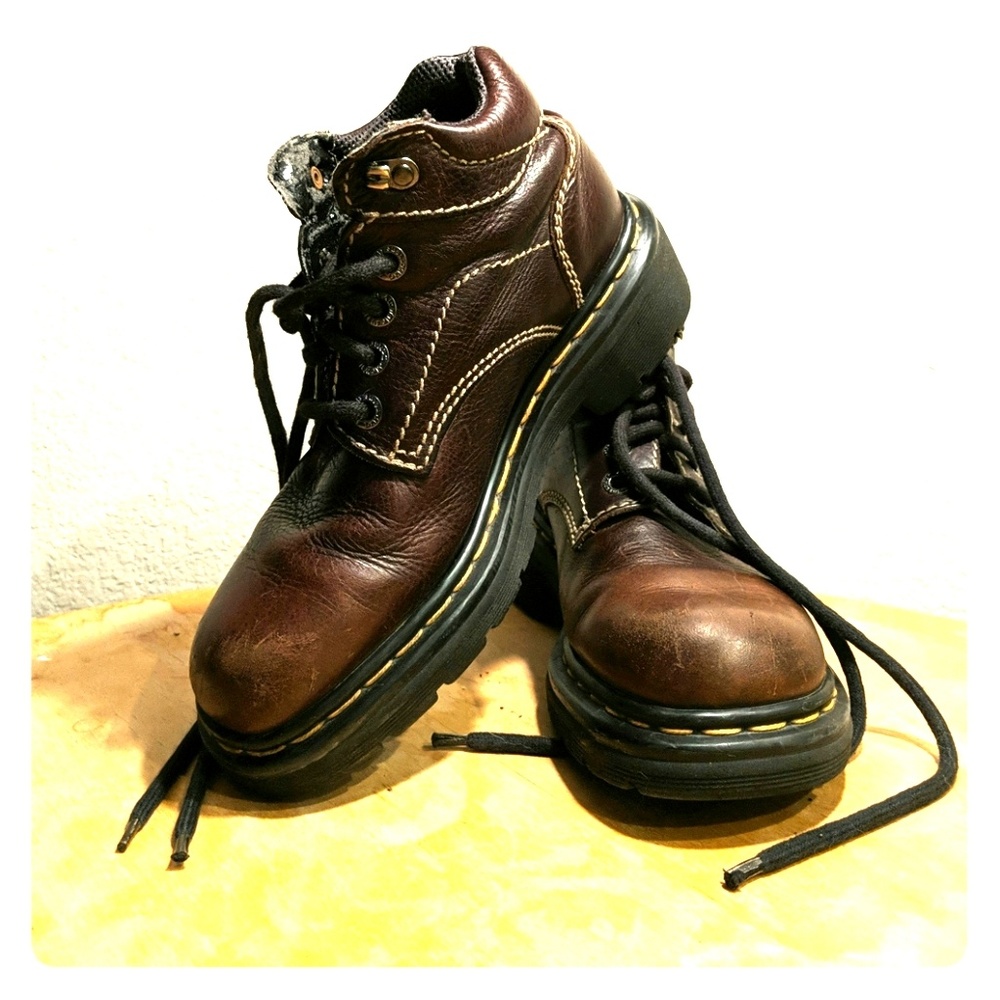 DMS Doc Martins Hikers size 5